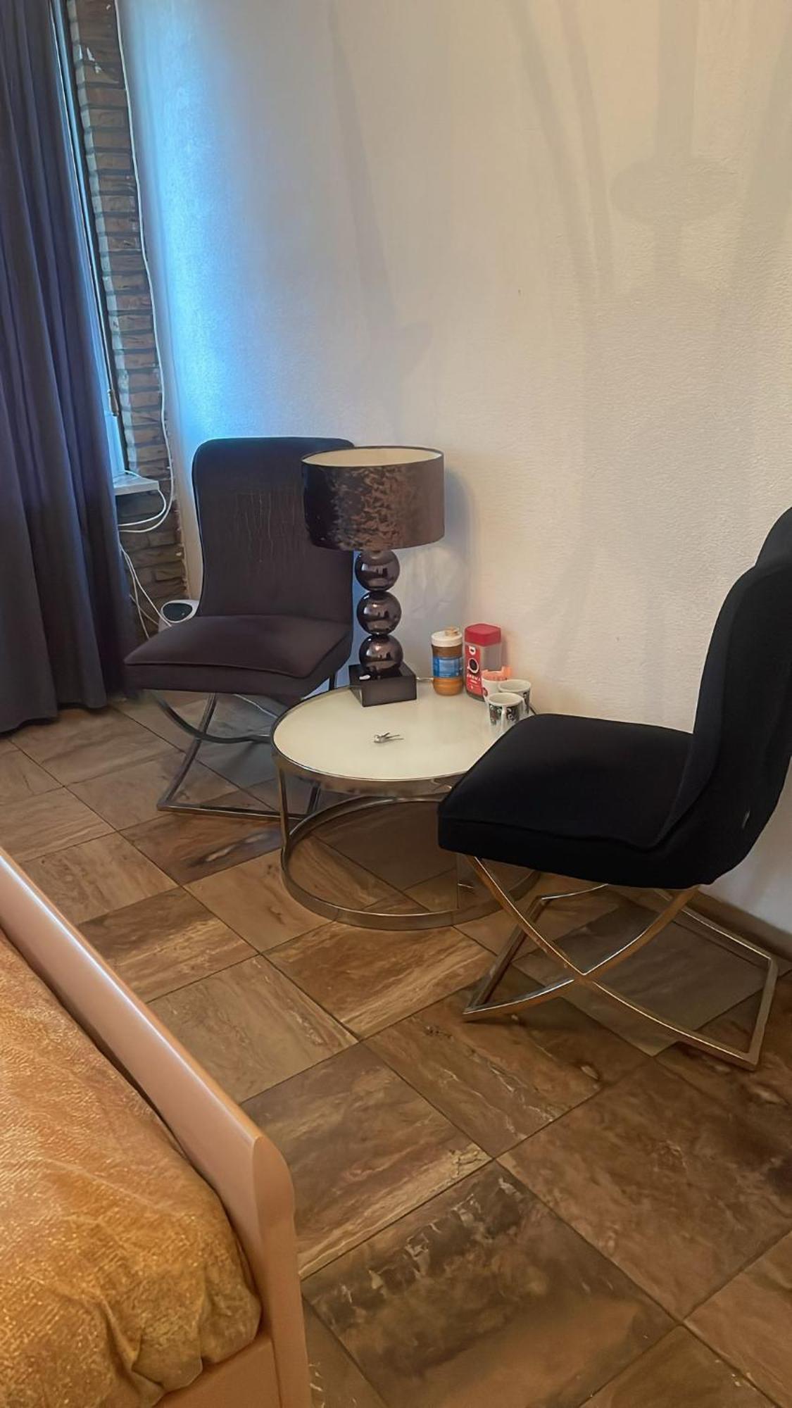 Private Room In The Centre Of Tilburgo Exterior foto